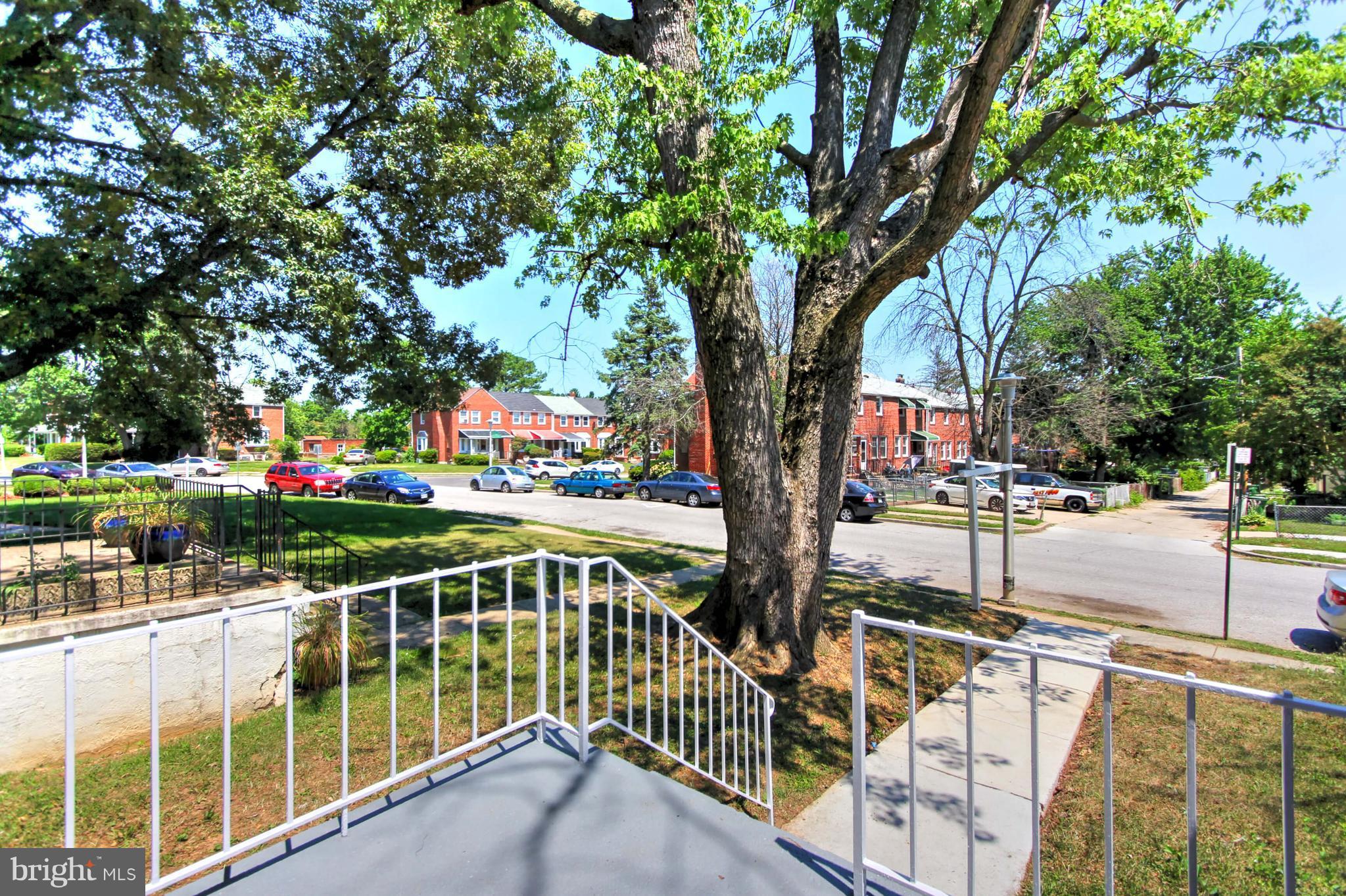 5708 Maplehill Road Baltimore, MD 21239 - Photo 3 of 29 Front Yard View