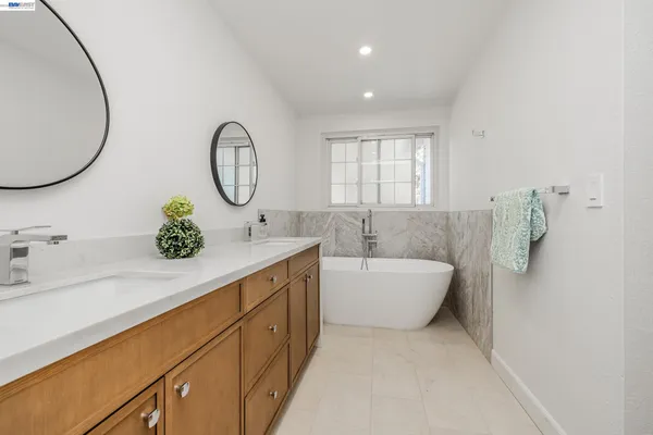 $1,399,786 | 4900 Creekwood Drive, Fremont, CA 94555