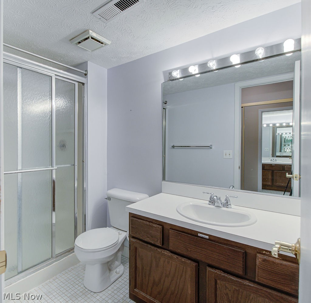 22938 Mastick Road, Unit 203 Fairview Park, OH 44126 - Photo 12 of 20