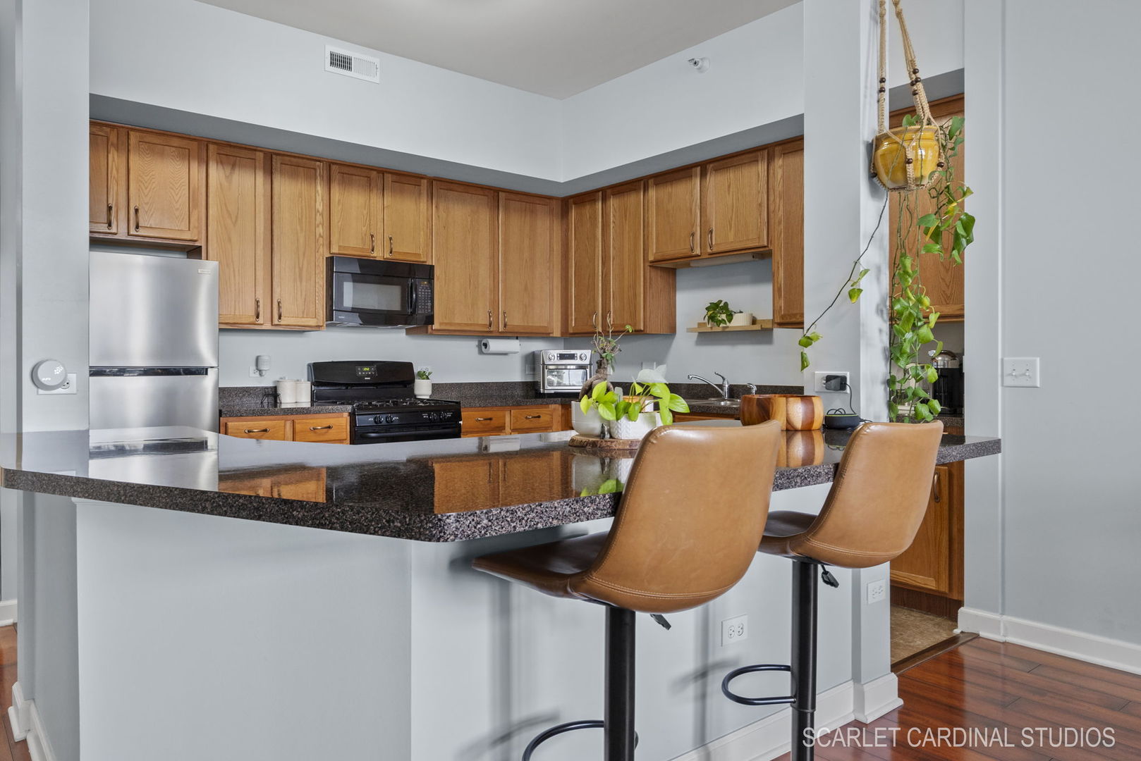 77 North Wolf Road, Unit 601 Melrose Park, IL 60164 - Photo 3 of 14