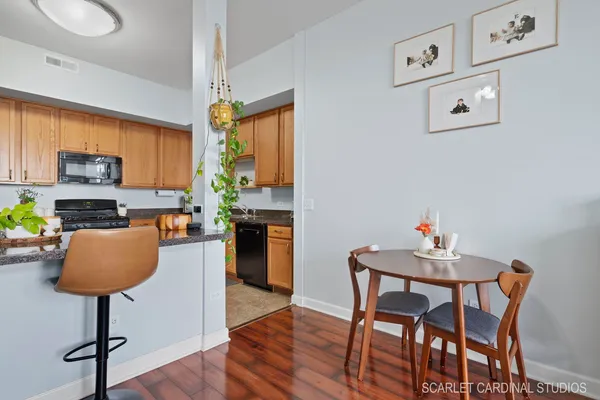 $2,300 | 77 North Wolf Road, Unit 601, Melrose Park, IL 60164