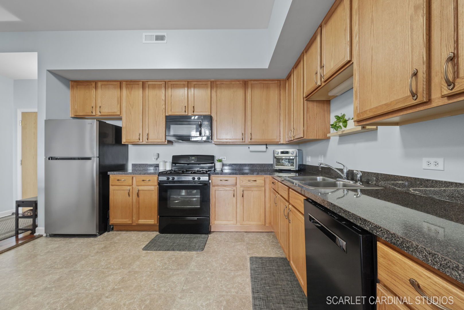 77 North Wolf Road, Unit 601 Melrose Park, IL 60164 - Photo 5 of 14