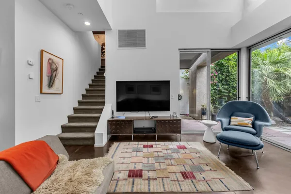 $3,250 | 3574 Penny Lane, Palm Springs, CA 92262