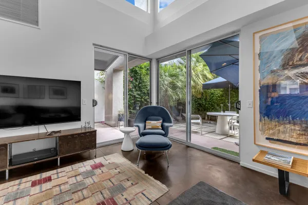 $3,250 | 3574 Penny Lane, Palm Springs, CA 92262