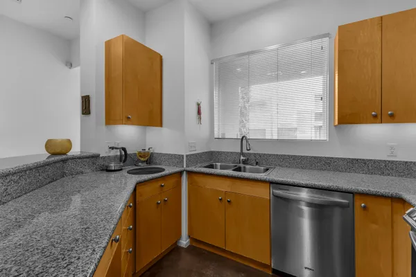 $3,250 | 3574 Penny Lane, Palm Springs, CA 92262