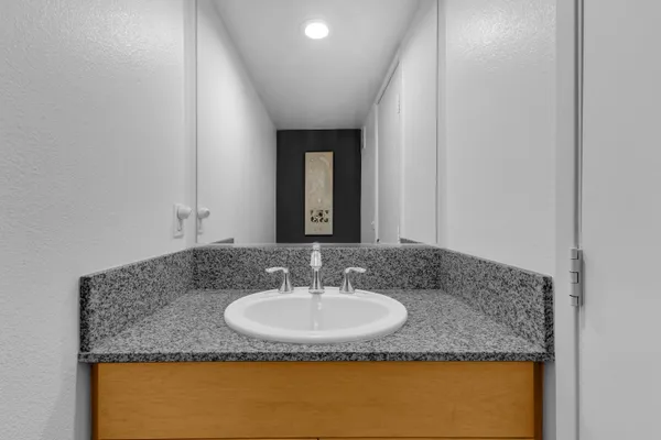 $3,250 | 3574 Penny Lane, Palm Springs, CA 92262