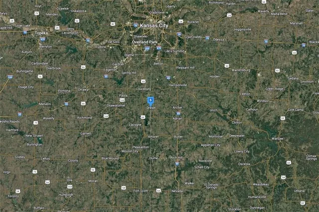 $23,999 | 2401 West 359th Street, Louisburg, KS 66053