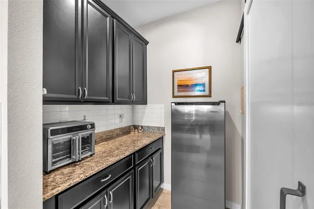 $460,000 | 8206 Willow Beach Drive, Riverview, FL 33578