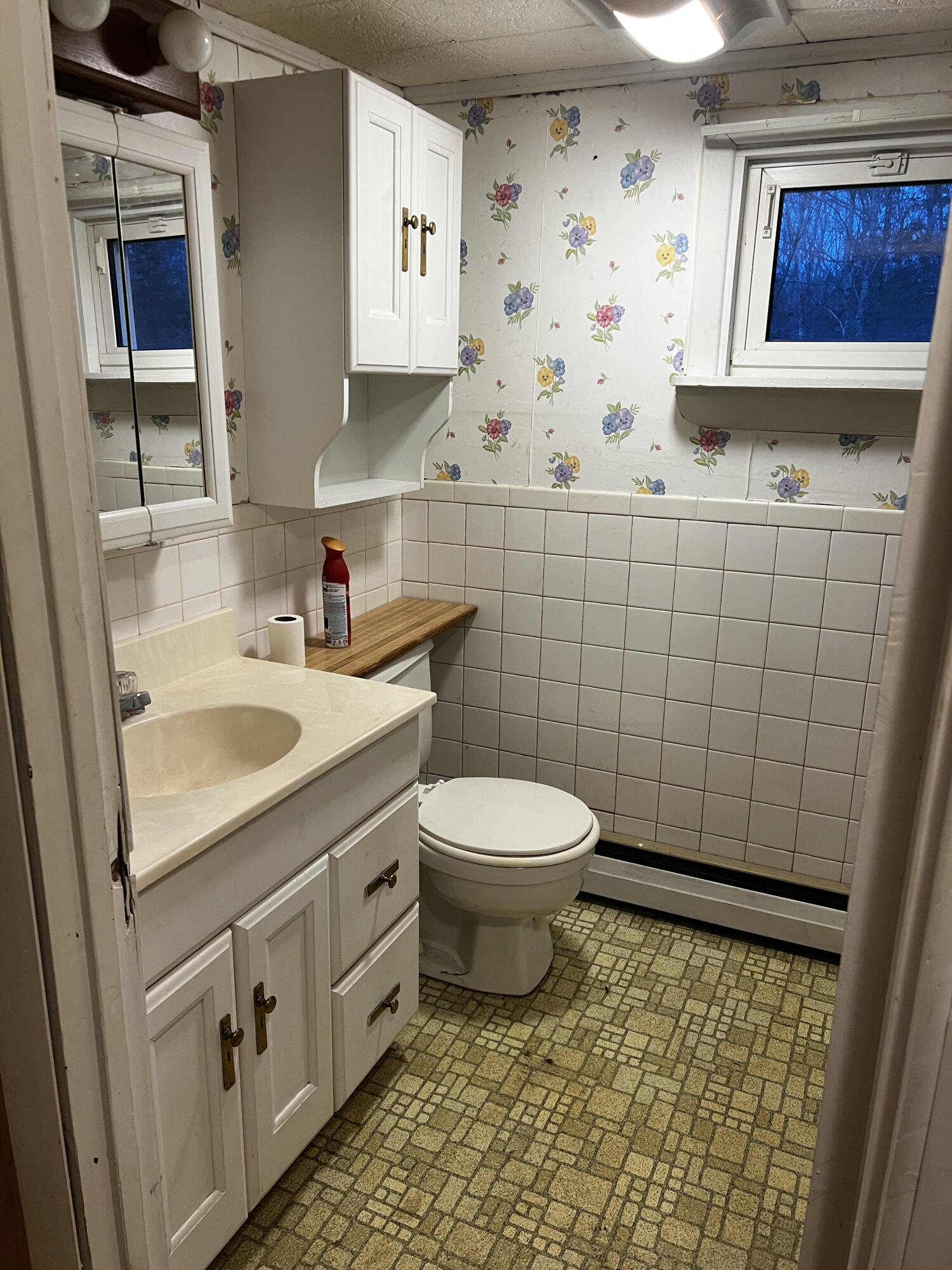 111 Marston Road Gardiner, ME 04345 - Photo 8 of 18 7