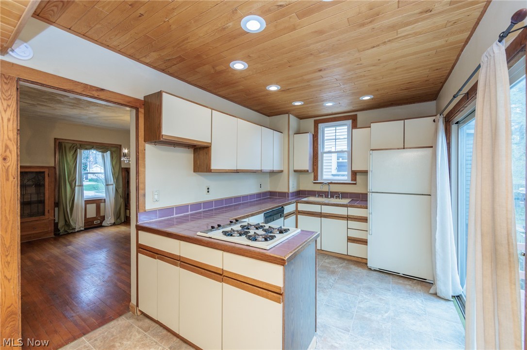 1550 Rydalmount Road Cleveland Heights, OH 44118 - Photo 11 of 34 Gallery Image 11