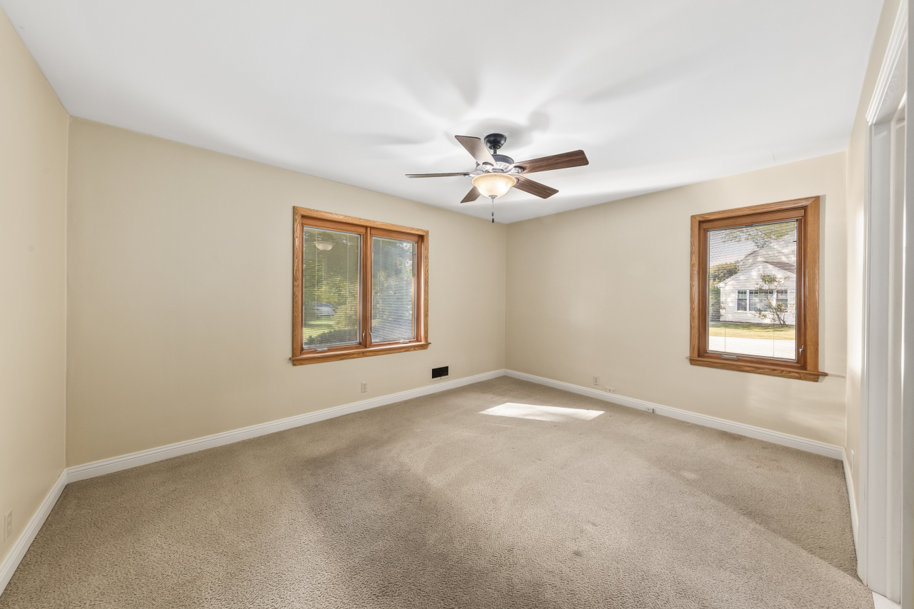 1920 Fairhaven Boulevard Elm Grove, WI 53122 - Photo 20 of 50 1920 Fairhaven Blvd