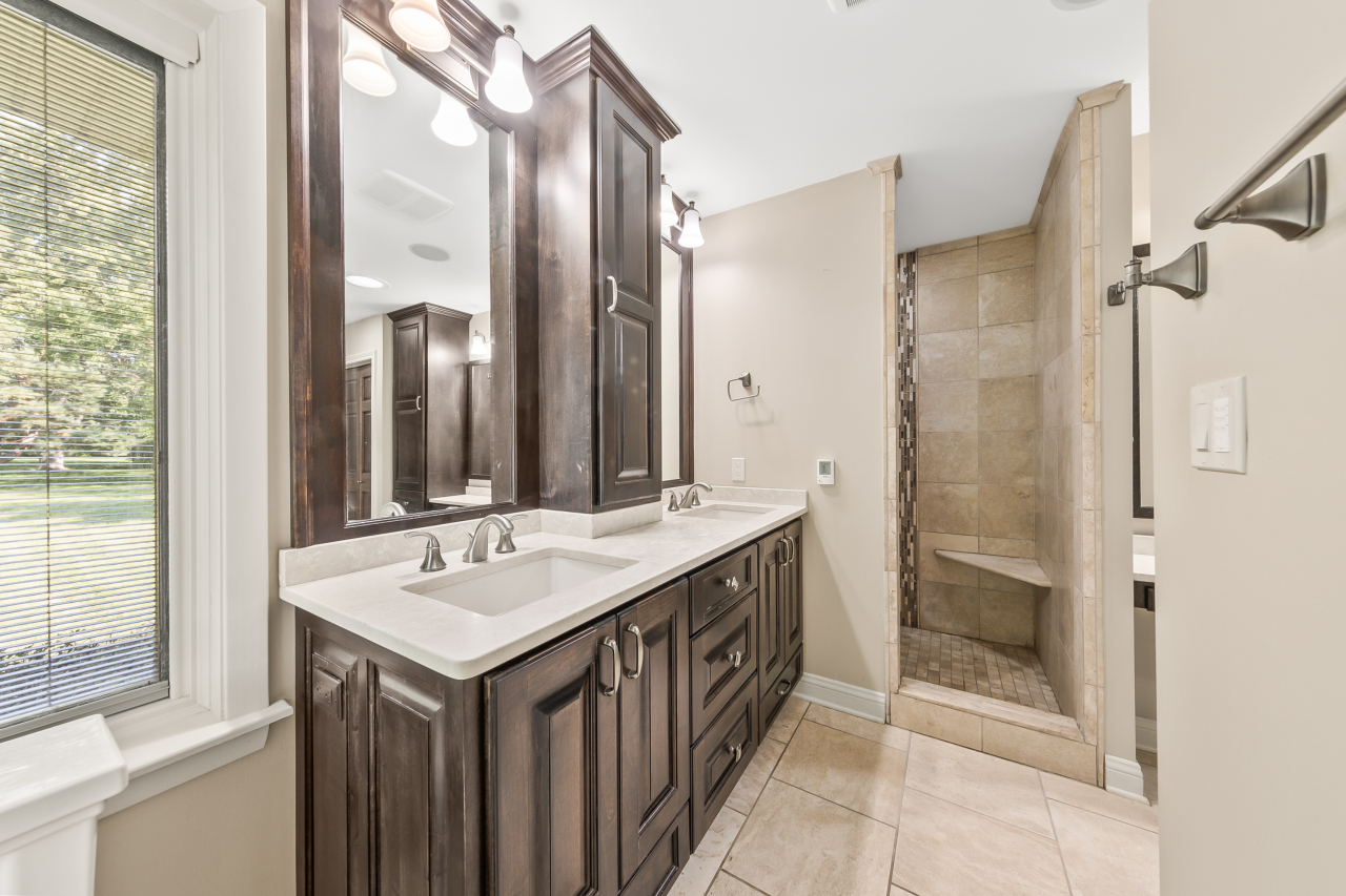 1920 Fairhaven Boulevard Elm Grove, WI 53122 - Photo 24 of 50 1920 Fairhaven Blvd