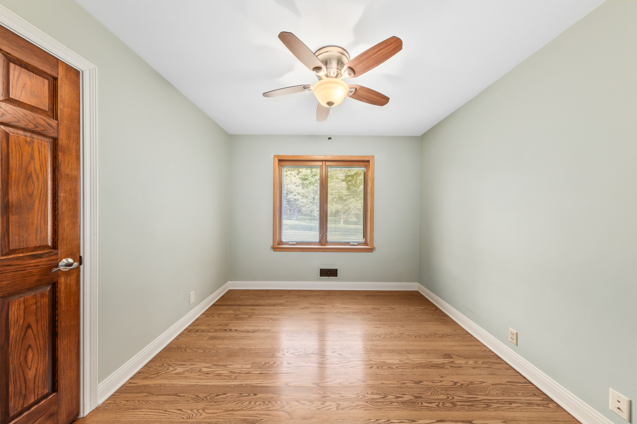 1920 Fairhaven Boulevard Elm Grove, WI 53122 - Photo 29 of 50 1920 Fairhaven Blvd