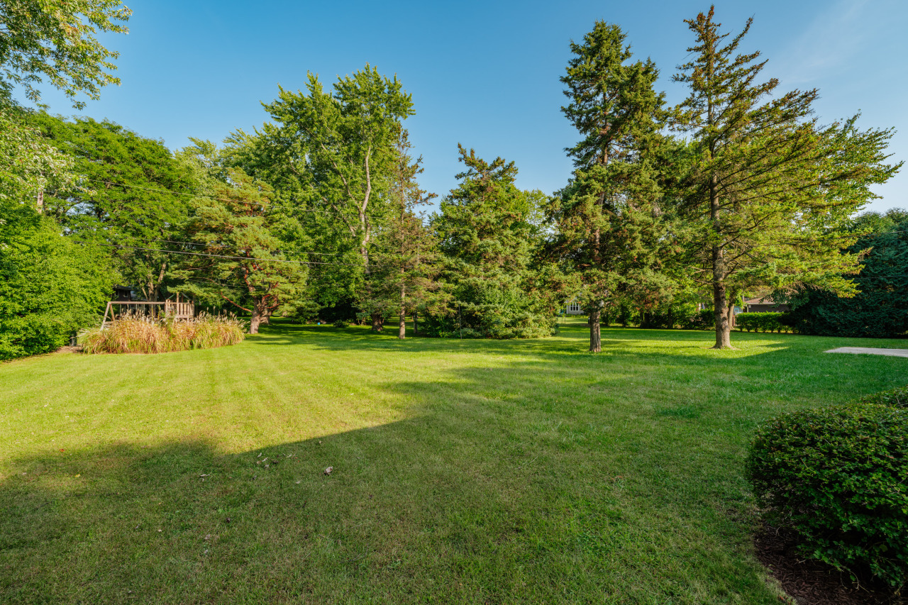 1920 Fairhaven Boulevard Elm Grove, WI 53122 - Photo 40 of 50 1920 Fairhaven Blvd