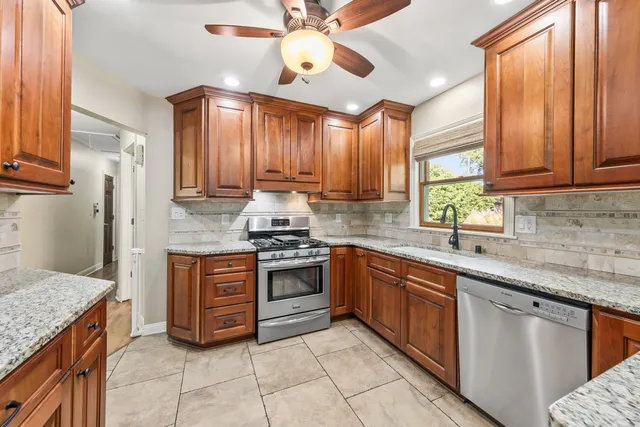 $650,000 | 1920 Fairhaven Boulevard, Elm Grove, WI 53122