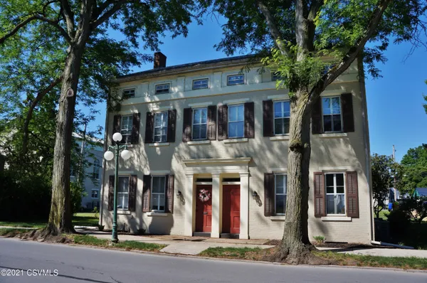 $1,375 | 31 North Water Street, Unit C, Lewisburg, PA 17837
