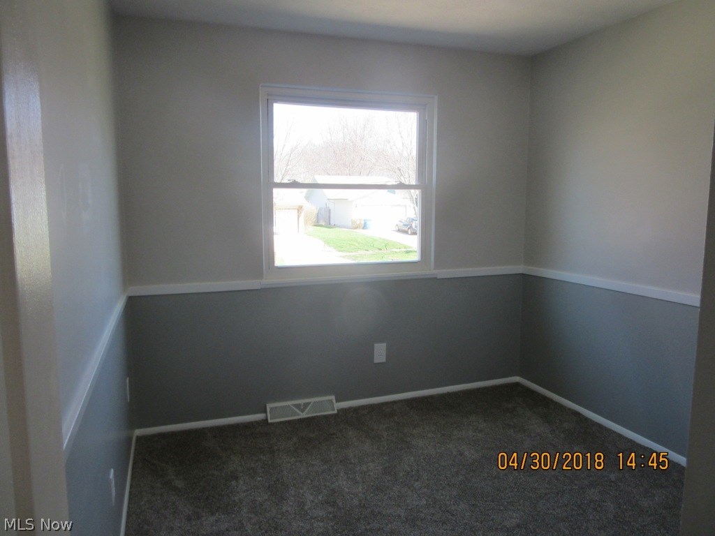 5644 Dolphin Road Mentor, OH 44060 - Photo 12 of 18 Gallery Image 12