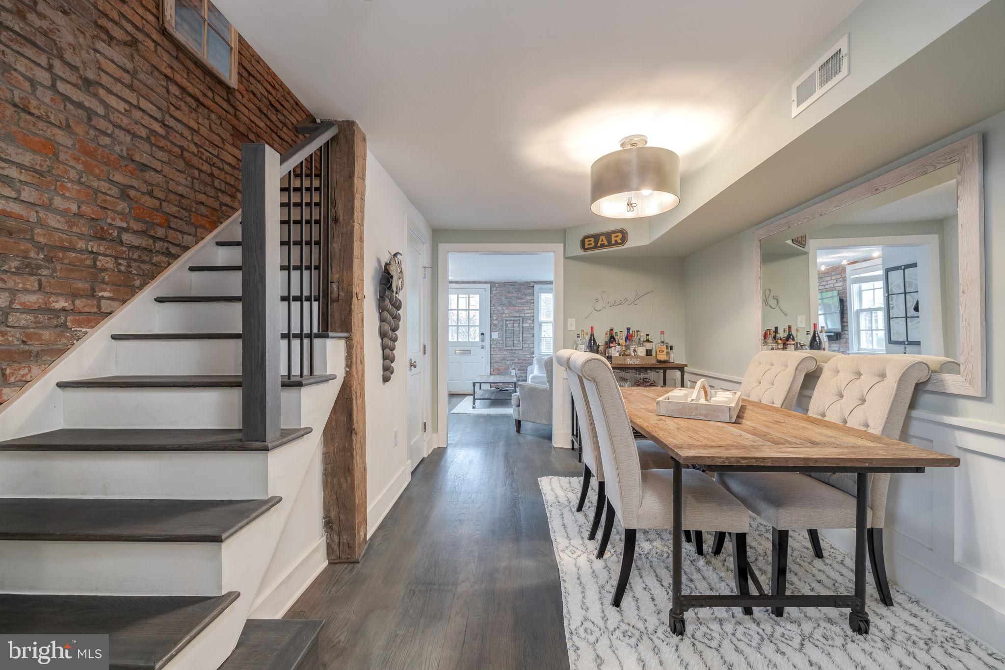 601 South St Asaph Street Alexandria, VA 22314 - Photo 15 of 47 Dining Room