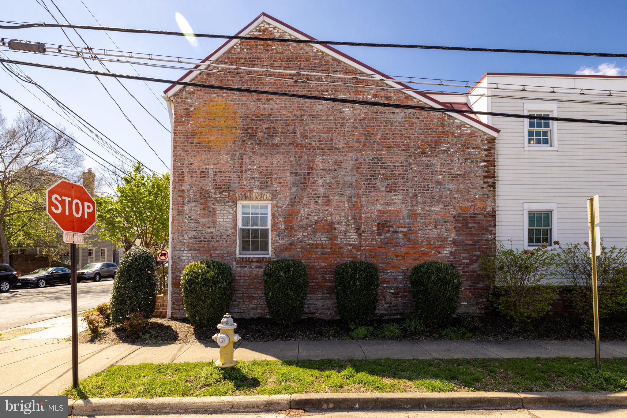 601 South St Asaph Street Alexandria, VA 22314 - Photo 2 of 47 Historic Grape House in OT