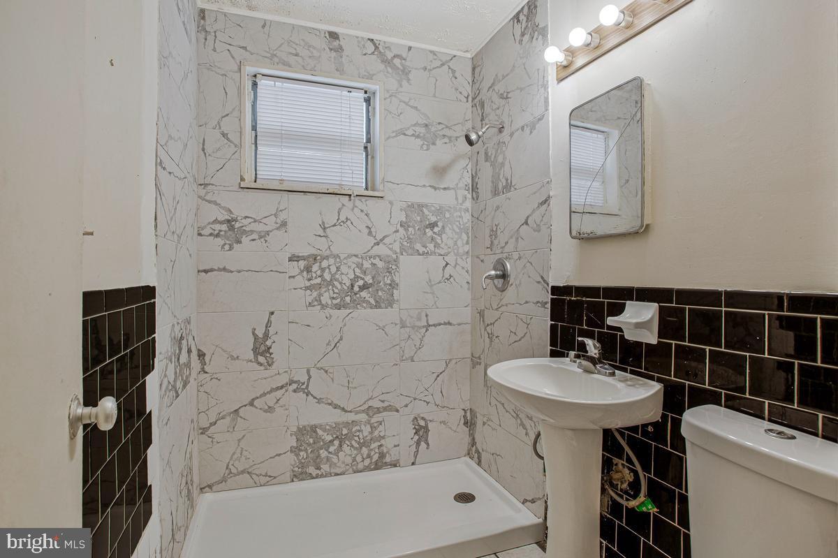 7728 Oxman Road Landover, MD 20785 - Photo 22 of 27
