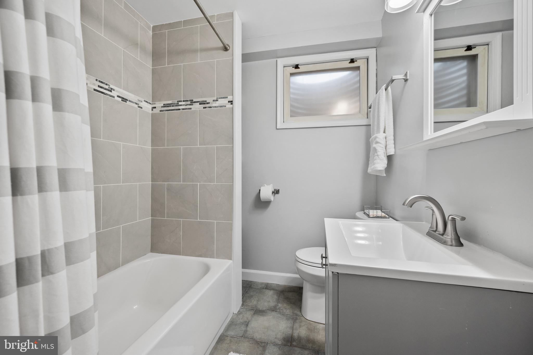 1213 Dale Drive Silver Spring, MD 20910 - Photo 21 of 33 3rd full bath