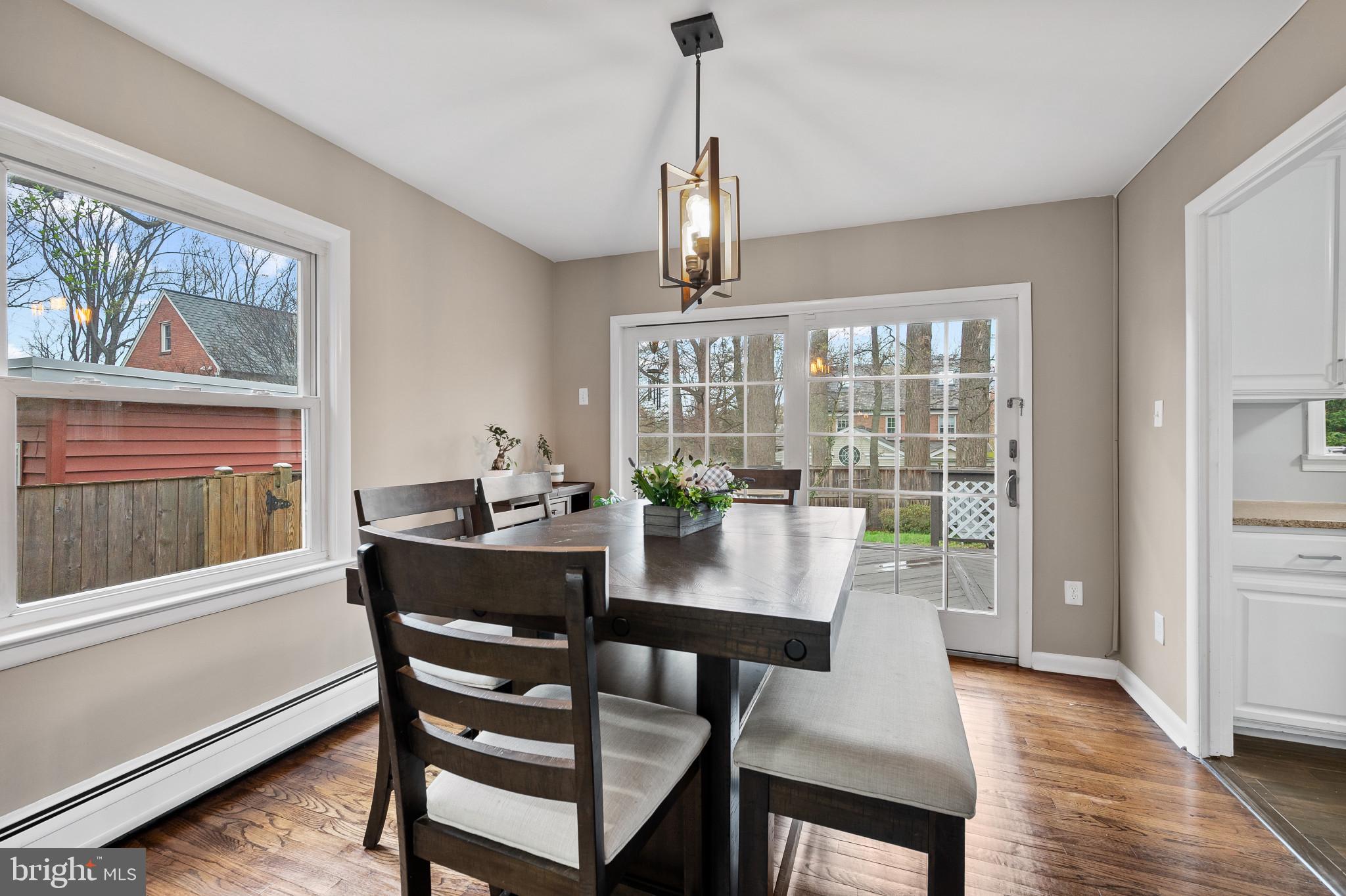 1213 Dale Drive Silver Spring, MD 20910 - Photo 7 of 34 Roomy dining room
