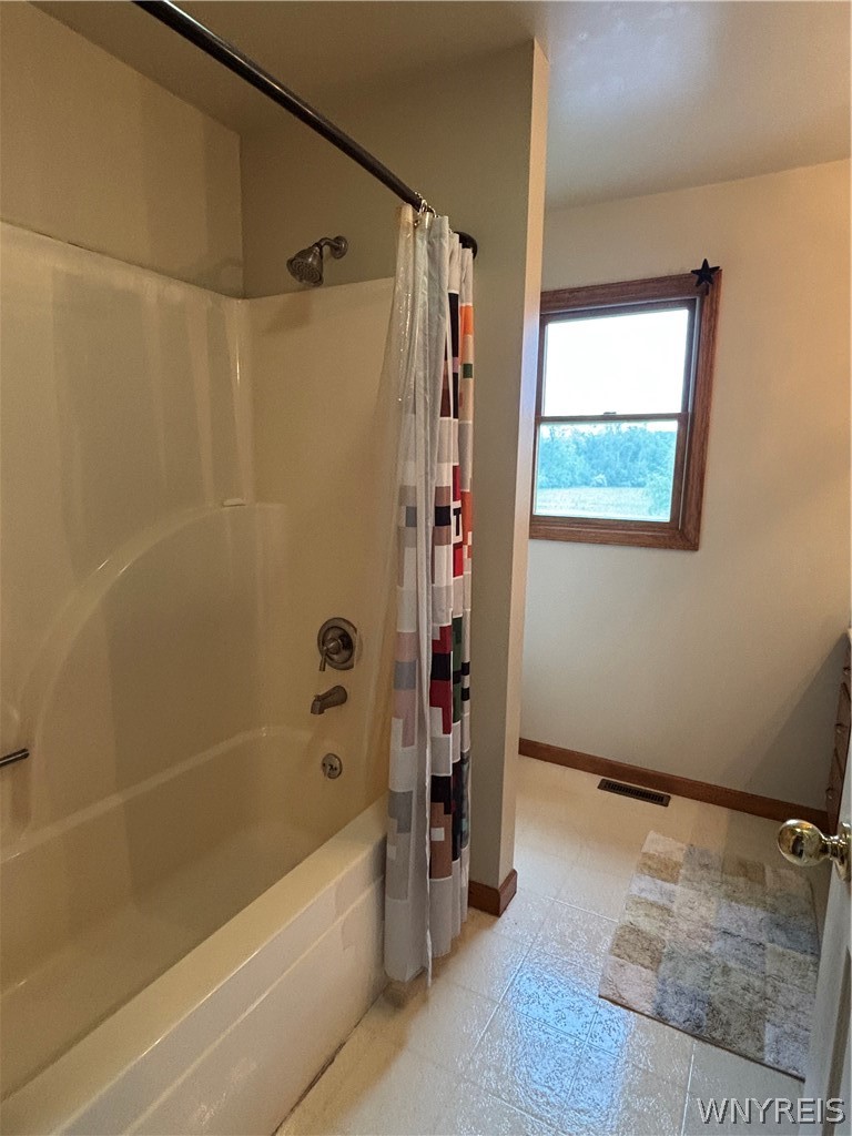 8474 Seaman Road Hartland, NY 14067 - Photo 31 of 50