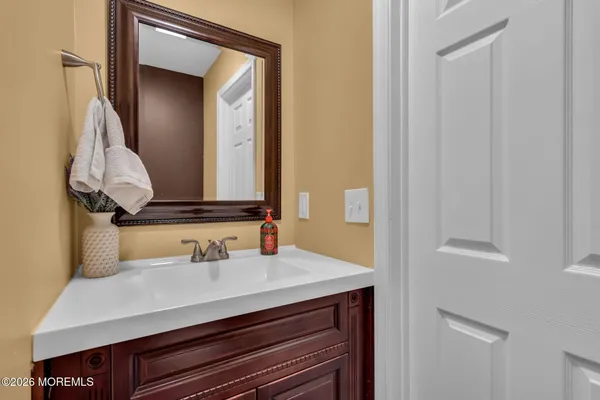$1,360,000 | 250 Bartley Road, Jackson, NJ 08527