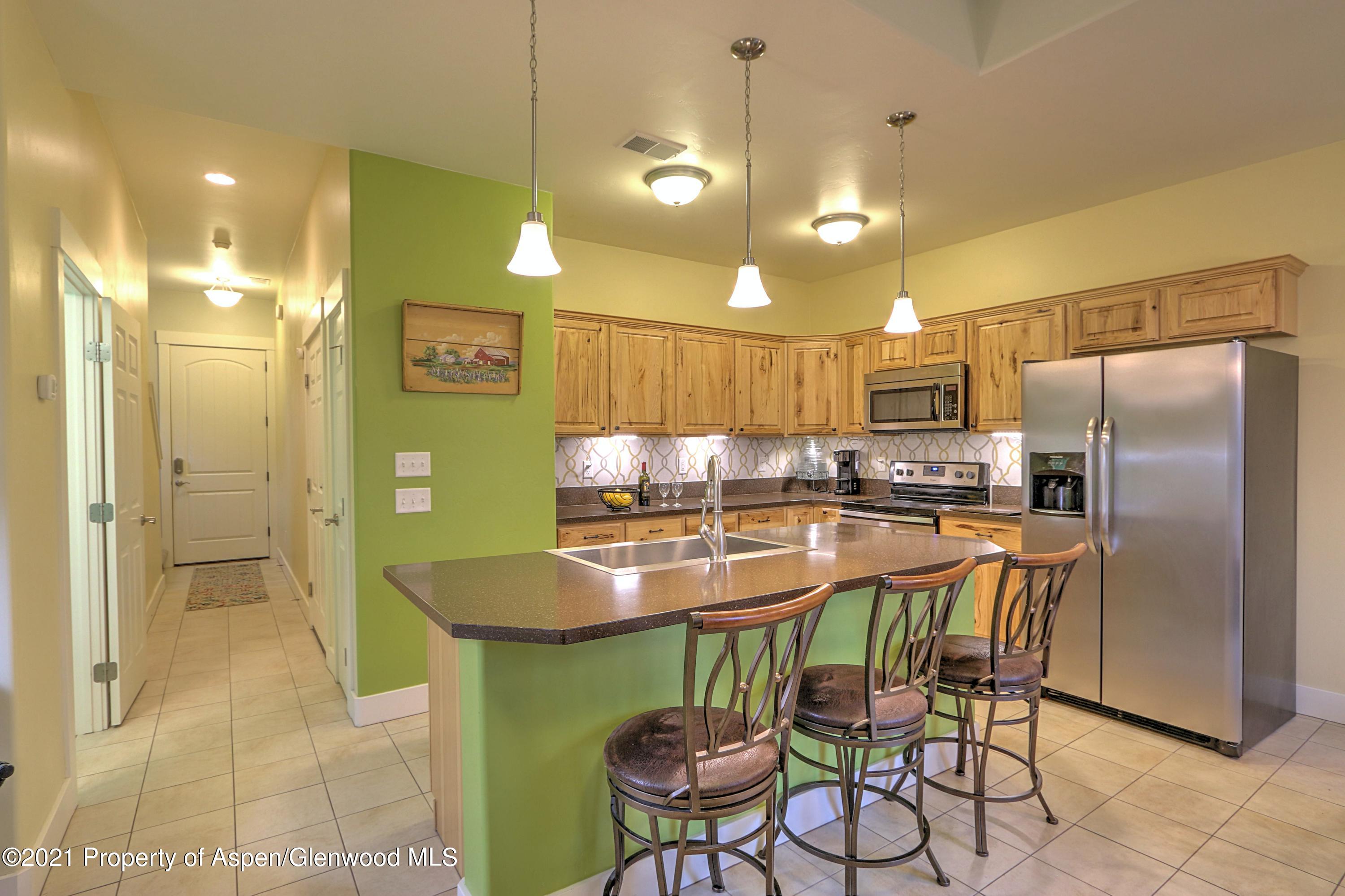 840 West 24th Street Rifle, CO 81650 - Photo 7 of 19 kitchen and eating area