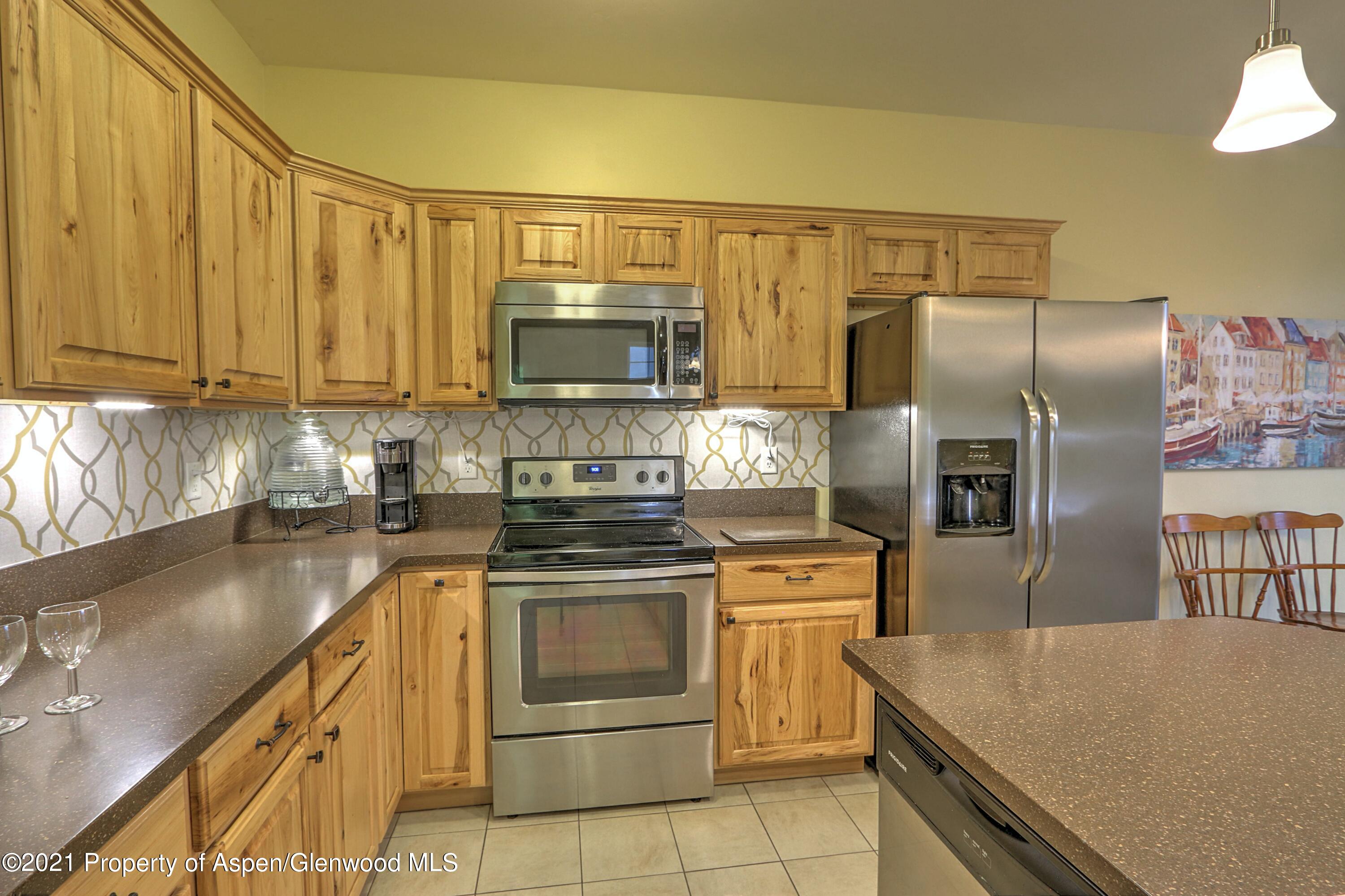 840 West 24th Street Rifle, CO 81650 - Photo 8 of 19 kitchen