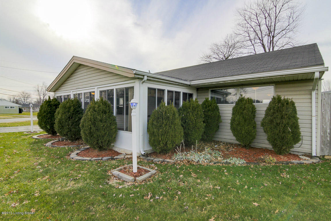 1305 Pigeon Pass Road Louisville, KY 40213 - Photo 13 of 27 13