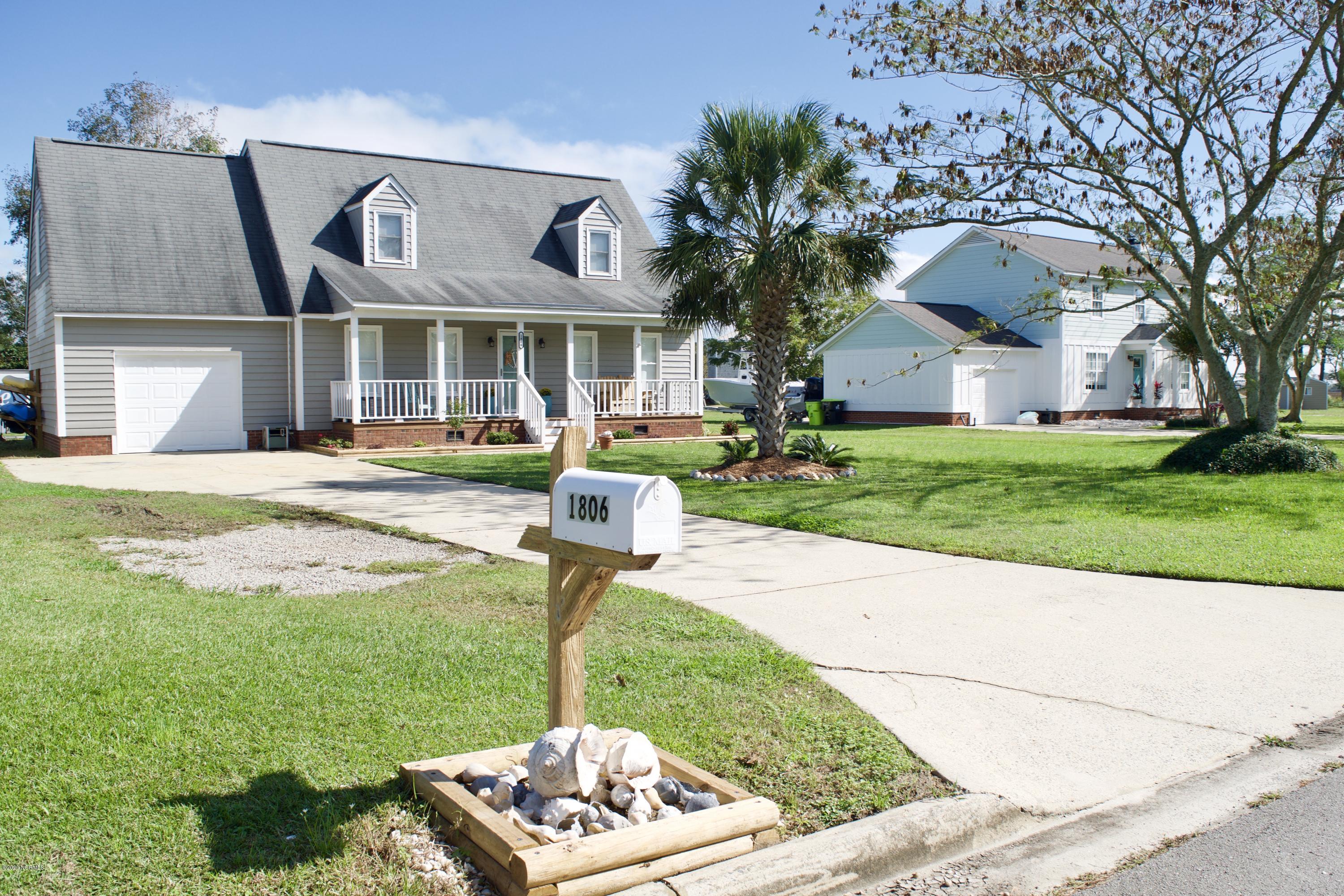 1806 Paulette Road Morehead City, NC 28557 - Photo 3 of 39 DSC-0298
