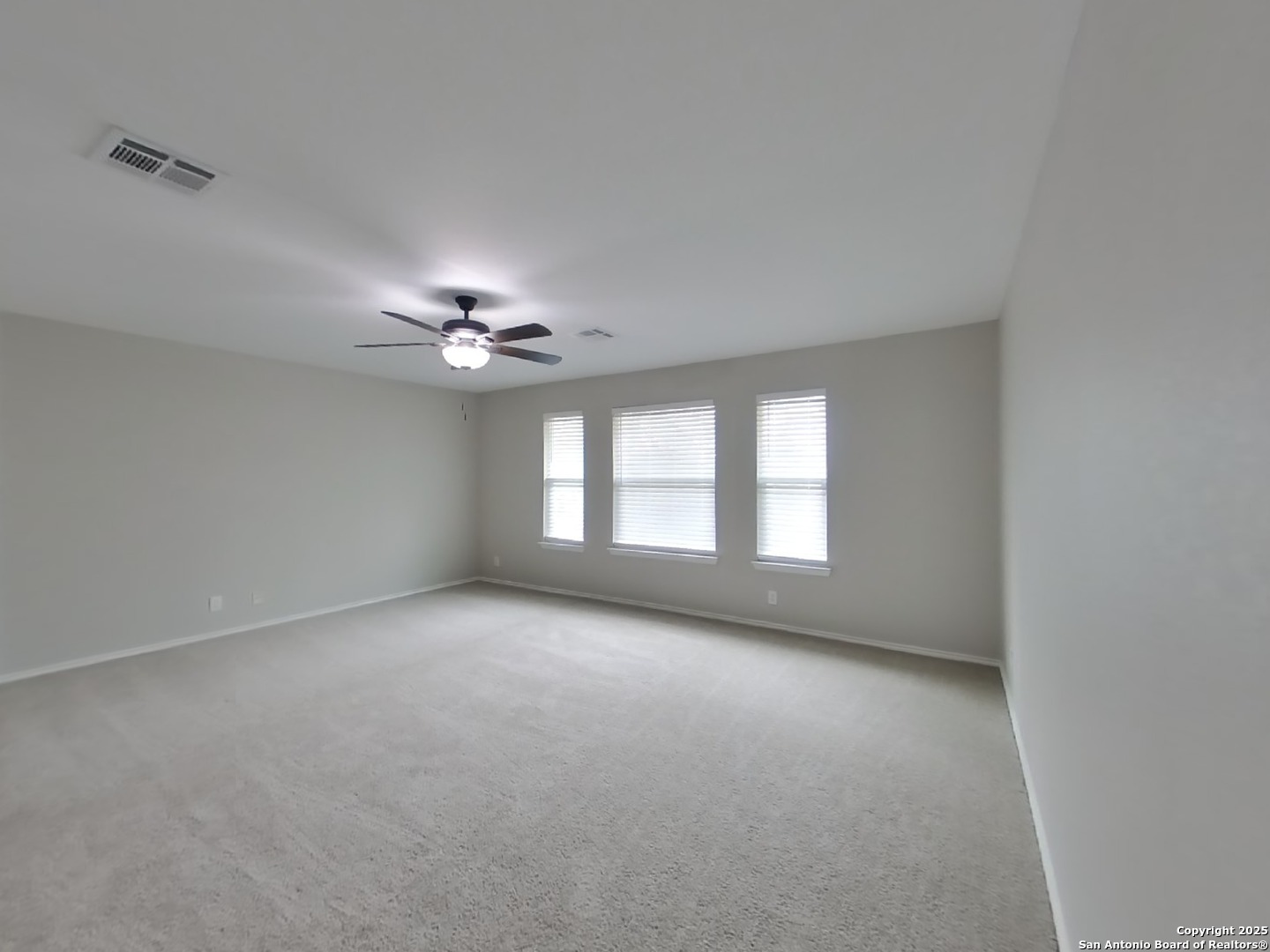 213 Fawn Ridge Cibolo, TX 78108 - Photo 4 of 21