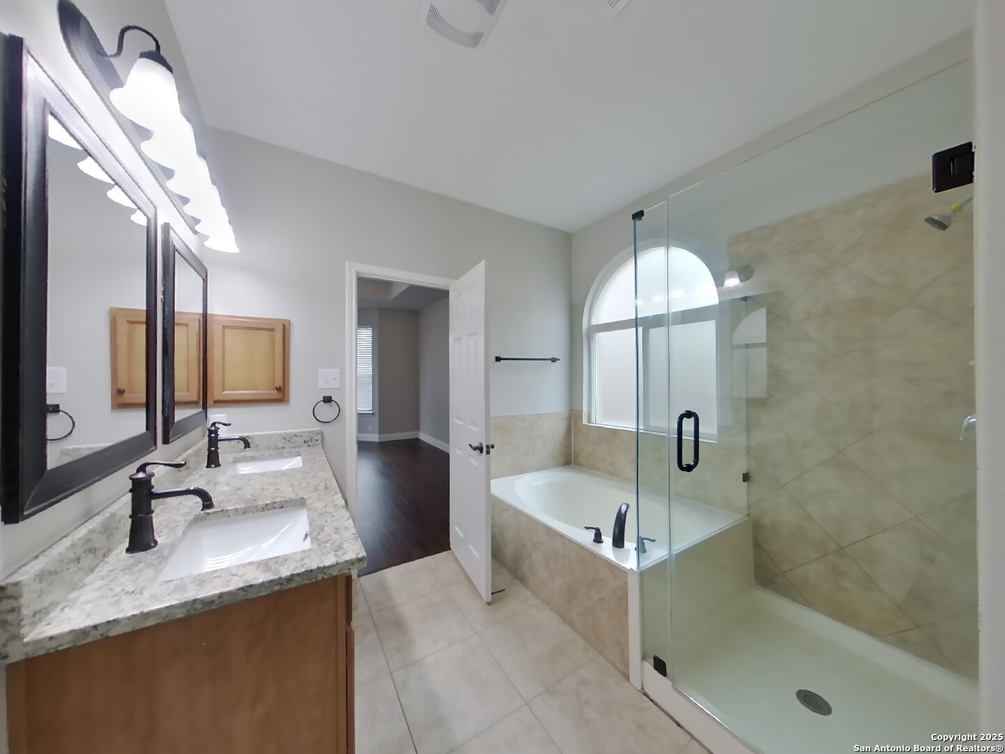 213 Fawn Ridge Cibolo, TX 78108 - Photo 10 of 21