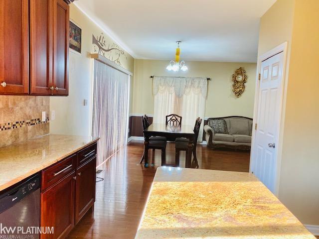8460 Clinton River Road Sterling Heights, MI 48314 - Photo 13 of 50 50101117-12.JPG
