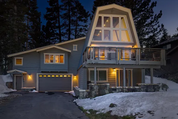 $1,725,000 | 1499 Forest Place, Mammoth Lakes, CA 93546