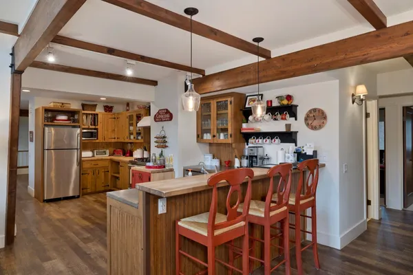 $1,725,000 | 1499 Forest Place, Mammoth Lakes, CA 93546