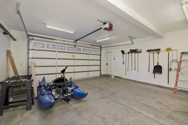 $1,725,000 | 1499 Forest Place, Mammoth Lakes, CA 93546