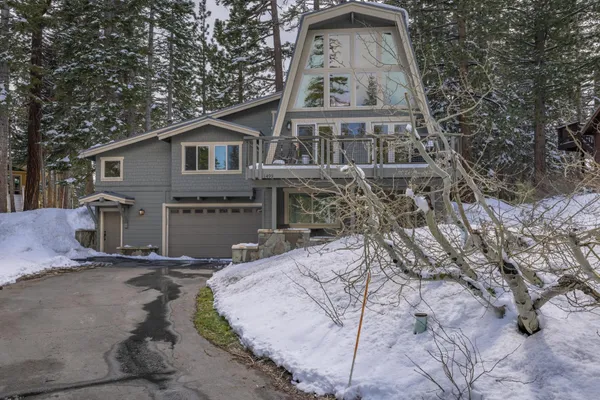 $1,725,000 | 1499 Forest Place, Mammoth Lakes, CA 93546