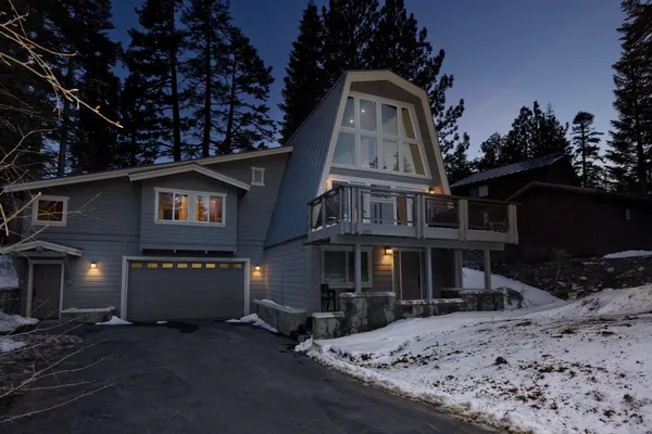 $1,725,000 | 1499 Forest Place, Mammoth Lakes, CA 93546