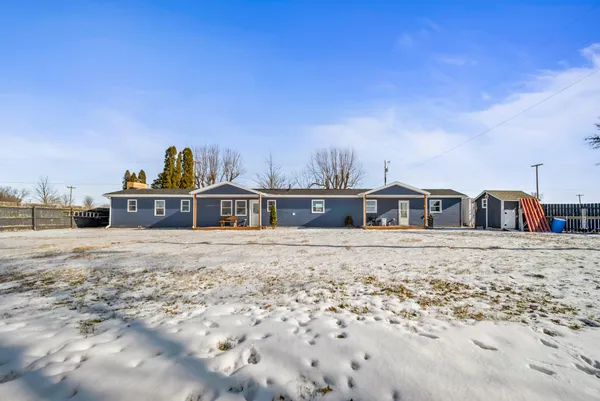 $254,000 | 70118 Highway 131, White Pigeon, MI 49099