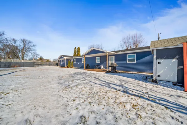 $254,000 | 70118 Highway 131, White Pigeon, MI 49099