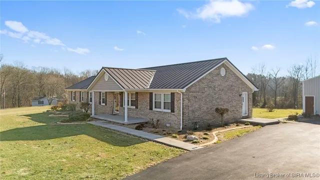 $475,000 | 10605 West Sr 56, Lexington, IN 47138