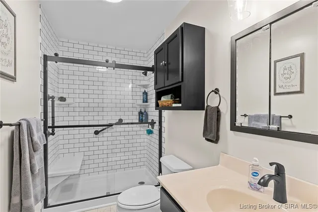 $475,000 | 10605 West Sr 56, Lexington, IN 47138