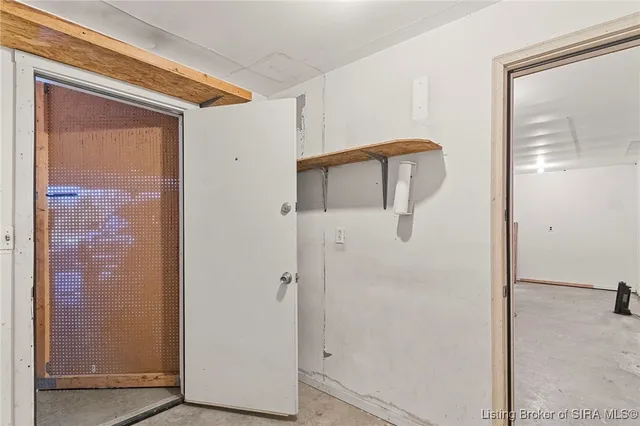 $475,000 | 10605 West Sr 56, Lexington, IN 47138