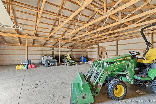 $475,000 | 10605 West Sr 56, Lexington, IN 47138