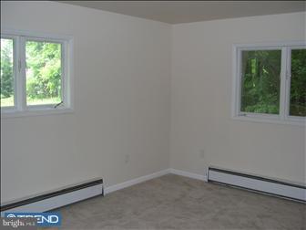 194 Kirk Road Marcus Hook, PA 19061 - Photo 5 of 5 Gallery Image 5