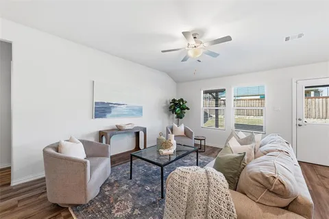 $435,000 | 10424 Colina Drive, Fort Worth, TX 76126