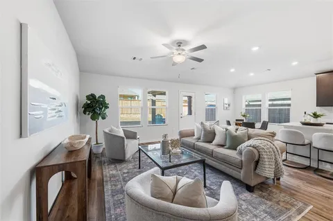 $435,000 | 10424 Colina Drive, Fort Worth, TX 76126