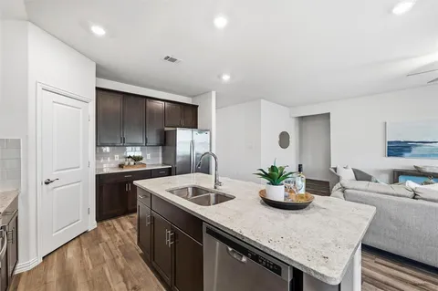 $435,000 | 10424 Colina Drive, Fort Worth, TX 76126